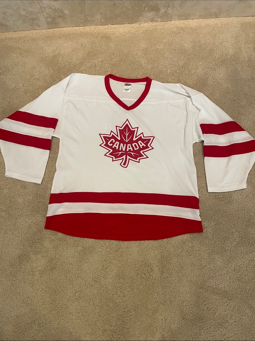 Hockey jersey Team Canada Maple Leafs, size L